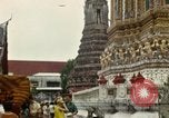 Standbild Chao Phraya Fluss Bangkok Thailand, 1967, aus Sekunde 61 historischem Filmmaterial Videoclip 65675033649