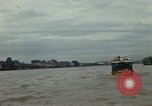 Standbild Chao Phraya Fluss Bangkok Thailand, 1967, aus Sekunde 6 historischem Filmmaterial Videoclip 65675033650