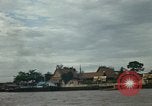 Standbild Chao Phraya Fluss Bangkok Thailand, 1967, aus Sekunde 18 historischem Filmmaterial Videoclip 65675033650