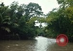 Standbild Chao Phraya Fluss Bangkok Thailand, 1967, aus Sekunde 47 historischem Filmmaterial Videoclip 65675033650