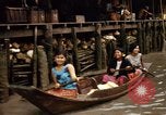 Standbild Chao Phraya Fluss Bangkok Thailand, 1967, aus Sekunde 53 historischem Filmmaterial Videoclip 65675033650