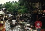 Standbild Chao Phraya Fluss Bangkok Thailand, 1967, aus Sekunde 57 historischem Filmmaterial Videoclip 65675033650