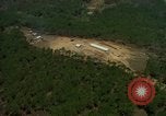 Image Intégrer Site de communication à large bande Da Lat Vietnam, 1966, de la seconde 30 séquences d'archives historiques vidéo 65675033663