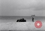 Standbild USS Concord CL-10 Clipperton Insel, 1943, aus Sekunde 57 historischem Filmmaterial Videoclip 65675033677