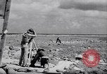 Standbild operating Transit Clipperton Insel, 1943, aus Sekunde 22 historischem Filmmaterial Videoclip 65675033682