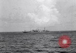 Standbild amphibischen Angriff Transportschiff Galapagos Inseln, 1943, aus Sekunde 35 historischem Filmmaterial Videoclip 65675033684