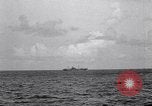 Standbild amphibischen Angriff Transportschiff Galapagos Inseln, 1943, aus Sekunde 38 historischem Filmmaterial Videoclip 65675033684