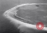 Standbild Galapagos Inseln Clipperton Insel, 1943, aus Sekunde 14 historischem Filmmaterial Videoclip 65675033685