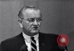 Standbild Lyndon Johnson San Antonio Texas USA, 1967, aus Sekunde 11 historischem Filmmaterial Videoclip 65675033686