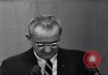 Standbild Lyndon Johnson San Antonio Texas USA, 1967, aus Sekunde 14 historischem Filmmaterial Videoclip 65675033686