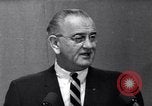 Standbild Lyndon Johnson San Antonio Texas USA, 1967, aus Sekunde 21 historischem Filmmaterial Videoclip 65675033686