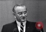 Standbild Lyndon Johnson San Antonio Texas USA, 1967, aus Sekunde 30 historischem Filmmaterial Videoclip 65675033686