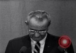 Standbild Lyndon Johnson San Antonio Texas USA, 1967, aus Sekunde 38 historischem Filmmaterial Videoclip 65675033686