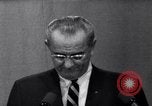 Standbild Lyndon Johnson San Antonio Texas USA, 1967, aus Sekunde 41 historischem Filmmaterial Videoclip 65675033686
