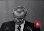 Standbild Lyndon Johnson San Antonio Texas USA, 1967, aus Sekunde 55 historischem Filmmaterial Videoclip 65675033686