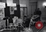 Immagine di esperimento aerospaziale su scimpanzé e scimmie New York City USA, 1967, secondo 5 filmato di repertorio 65675033689