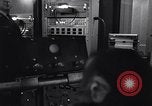 Immagine di esperimento aerospaziale su scimpanzé e scimmie New York City USA, 1967, secondo 10 filmato di repertorio 65675033689