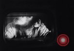 Immagine di esperimento aerospaziale su scimpanzé e scimmie New York City USA, 1967, secondo 35 filmato di repertorio 65675033689