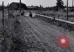 Standbild doggy Wagenrennen Baker Oregon USA, 1938, aus Sekunde 29 historischem Filmmaterial Videoclip 65675033695