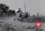 Standbild doggy Wagenrennen Baker Oregon USA, 1938, aus Sekunde 38 historischem Filmmaterial Videoclip 65675033695