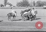 Standbild Polo Match Toppenish Washington USA, 1938, aus Sekunde 11 historischem Filmmaterial Videoclip 65675033696