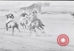 Standbild Polo Match Toppenish Washington USA, 1938, aus Sekunde 40 historischem Filmmaterial Videoclip 65675033696