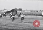 Standbild Polo Match Toppenish Washington USA, 1938, aus Sekunde 43 historischem Filmmaterial Videoclip 65675033696