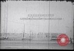 Immagine di La folla reagiscono al Presidente l'assassinio di Kennedy Dallas Texas USA, 1963, secondo 5 filmato di repertorio 65675033708