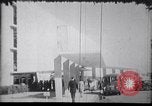 Immagine di La folla reagiscono al Presidente l'assassinio di Kennedy Dallas Texas USA, 1963, secondo 7 filmato di repertorio 65675033708