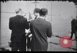 Immagine di La folla reagiscono al Presidente l'assassinio di Kennedy Dallas Texas USA, 1963, secondo 24 filmato di repertorio 65675033708