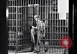 Immagine di Clyde Barrow Dallas Texas USA, 1934, secondo 36 filmato di repertorio 65675033721