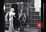 Immagine di Clyde Barrow Dallas Texas USA, 1934, secondo 38 filmato di repertorio 65675033721