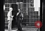 Immagine di Clyde Barrow Dallas Texas USA, 1934, secondo 48 filmato di repertorio 65675033721