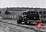 Immagine di Clyde Barrow e Bonnie Parker Louisiana United States USA, 1934, secondo 16 filmato di repertorio 65675033722
