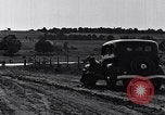 Immagine di Clyde Barrow e Bonnie Parker Louisiana United States USA, 1934, secondo 46 filmato di repertorio 65675033722