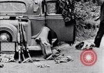 Image Clyde Barrow et Bonnie Parker Louisiana United States USA, 1934, de la seconde 3 séquences d'archives historiques vidéo 65675033723