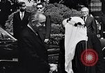 Image Roi Fayçal d'Arabie saoudite Washington DC USA, 1966, de la seconde 29 séquences d'archives historiques vidéo 65675033727