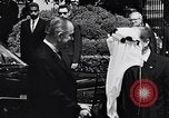 Image Roi Fayçal d'Arabie saoudite Washington DC USA, 1966, de la seconde 32 séquences d'archives historiques vidéo 65675033727