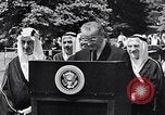 Immagine di King Faisal di Arabia Saudita Washington DC USA, 1966, secondo 34 filmato di repertorio 65675033728
