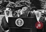 Immagine di King Faisal di Arabia Saudita Washington DC USA, 1966, secondo 35 filmato di repertorio 65675033728