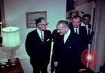 Standbild König Faisal von Saudi-Arabien Washington DC USA, 1966, aus Sekunde 41 historischem Filmmaterial Videoclip 65675033743