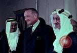 Standbild König Faisal von Saudi-Arabien Washington DC USA, 1966, aus Sekunde 56 historischem Filmmaterial Videoclip 65675033743
