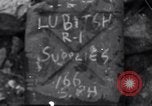 Image fournitures parachute Bleialf Allemagne, 1945, de la seconde 3 séquences d'archives historiques vidéo 65675033758