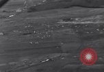 Image fournitures parachute Bleialf Allemagne, 1945, de la seconde 19 séquences d'archives historiques vidéo 65675033758