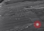 Image fournitures parachute Bleialf Allemagne, 1945, de la seconde 27 séquences d'archives historiques vidéo 65675033758