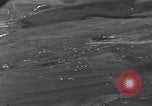 Image fournitures parachute Bleialf Allemagne, 1945, de la seconde 28 séquences d'archives historiques vidéo 65675033758
