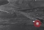 Image fournitures parachute Bleialf Allemagne, 1945, de la seconde 35 séquences d'archives historiques vidéo 65675033758