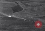 Image fournitures parachute Bleialf Allemagne, 1945, de la seconde 37 séquences d'archives historiques vidéo 65675033758
