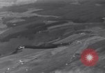 Image fournitures parachute Bleialf Allemagne, 1945, de la seconde 52 séquences d'archives historiques vidéo 65675033758