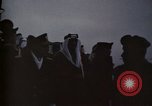 Image King Saud Ibn Abd al-Aziz de l'Arabie saoudite arrive à New York New York United States USA, 1957, de la seconde 57 séquences d'archives historiques vidéo 65675033762